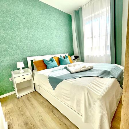 Margaret Apartment Next To The Lukacs Spa With Panorama Danube Budapest Exteriör bild