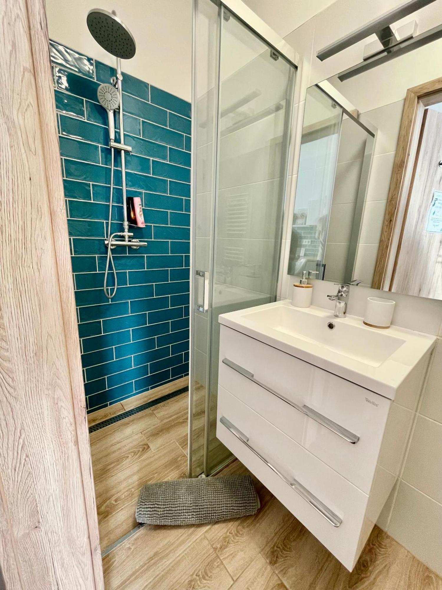 Margaret Apartment Next To The Lukacs Spa With Panorama Danube Budapest Exteriör bild