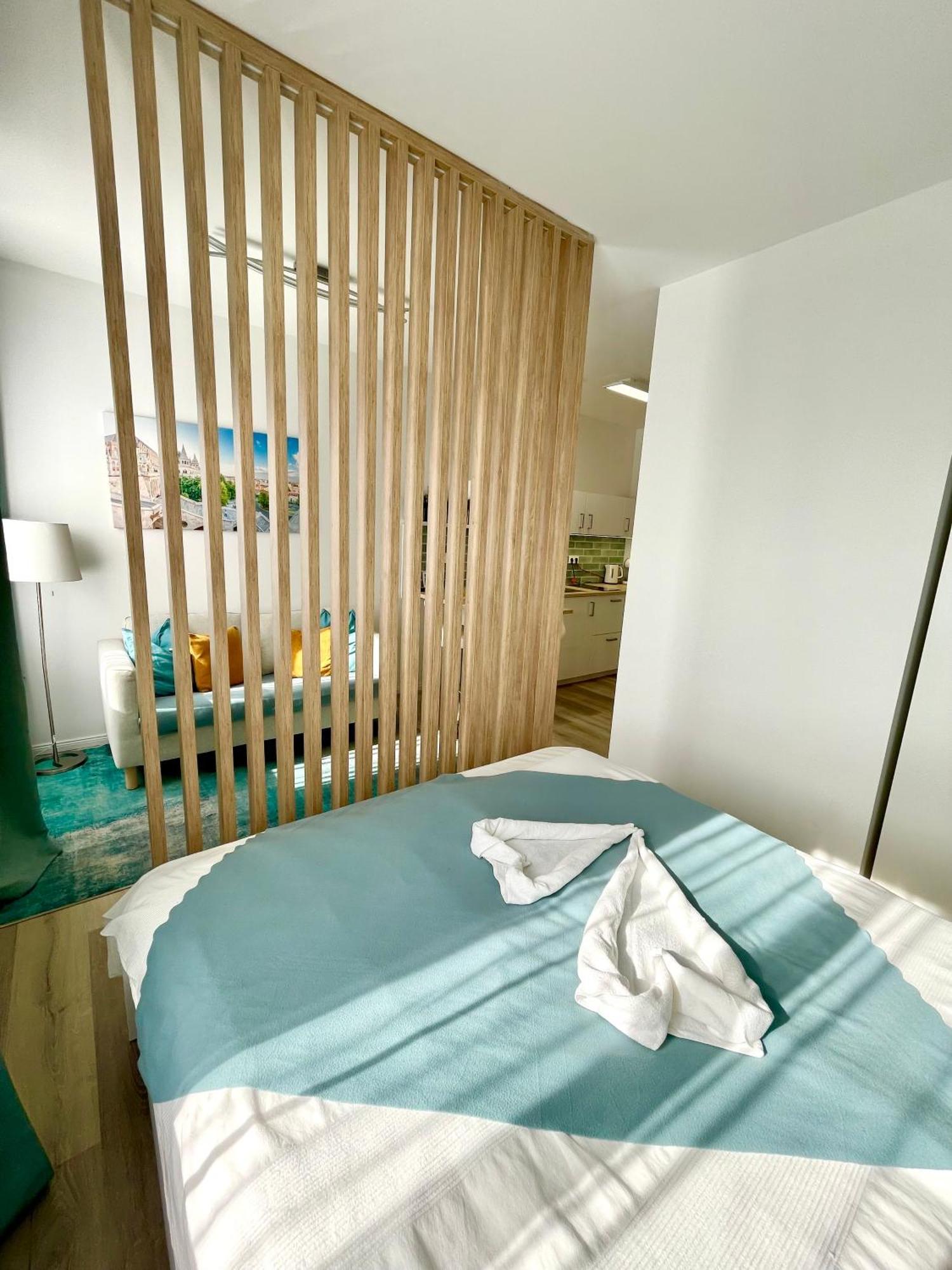 Margaret Apartment Next To The Lukacs Spa With Panorama Danube Budapest Exteriör bild